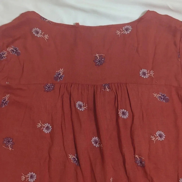 Lucky Brand Floral Peasant Top, Color Rust Size L - Picture 10 of 14